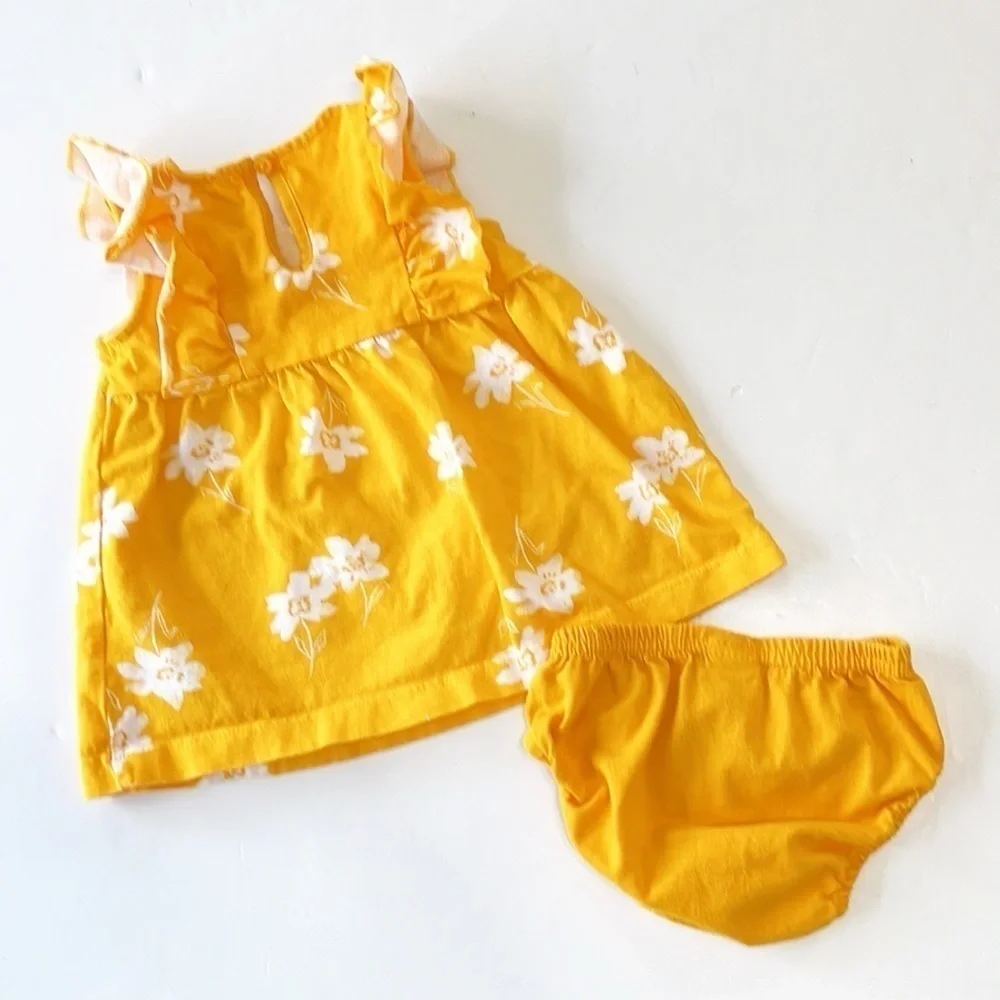 Carter’s baby girls gold floral matching set